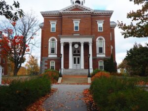 hathorn hall at bates college